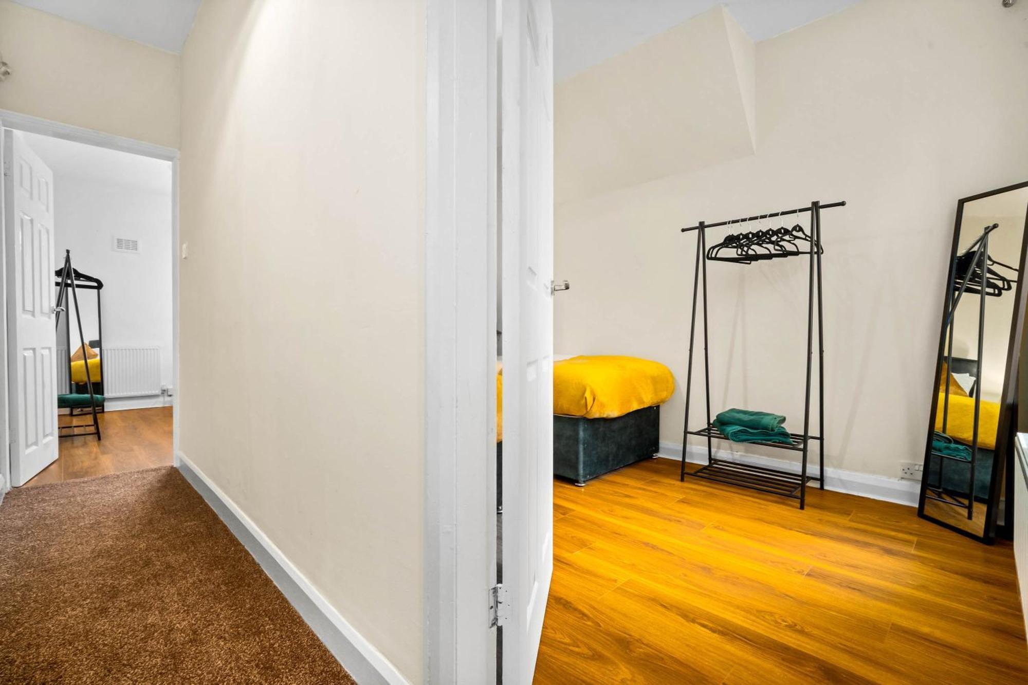 Vila 3 Bed House For Contractors & Families And Free Parking Birmingham Exteriér fotografie